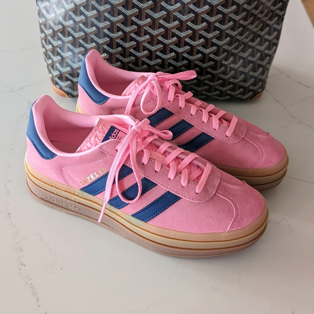 🩷⚜️💙 *N E W* Adidas Samba Pink & Navy Gazelle Platform gum🩷⚜️💙
